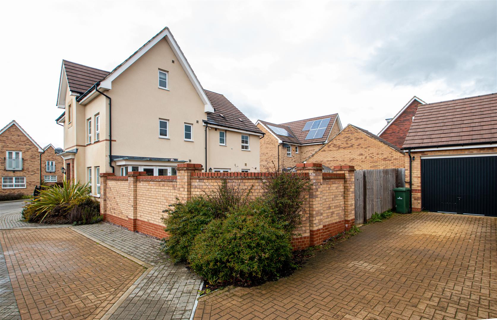 Aquila Gardens, Fairfields, Milton Keynes